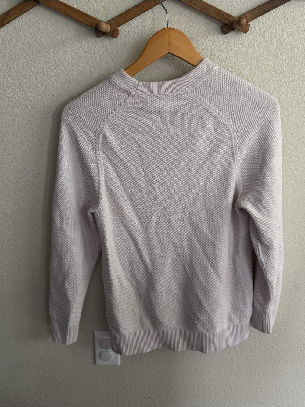 Lululemon knit white sweater size xs